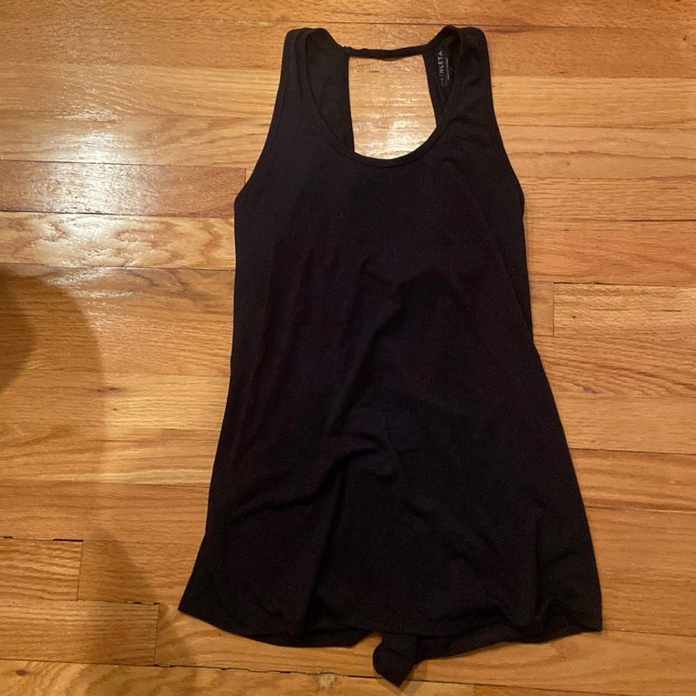 athleta essence tie back tank   really good condition